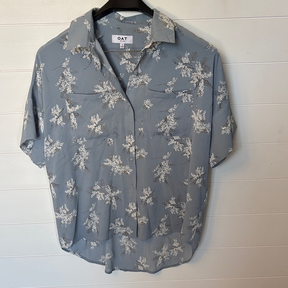 Like New OAT New York Blouse! small